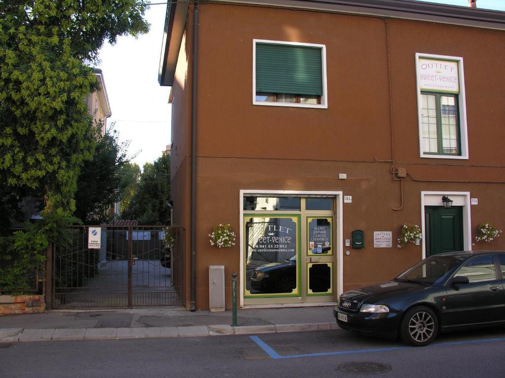 威尼斯奥特莱斯威特酒店 梅斯特雷 外观 照片